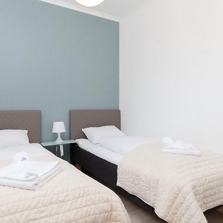 Przestronny Apartament Z Balkonem - Przy Porcie - Swinoujscie By Noclegi Renters Exterior photo