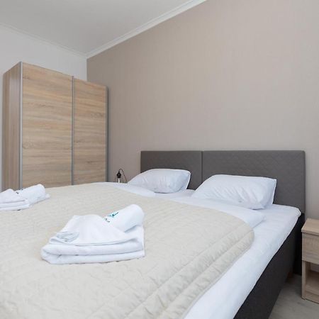 Przestronny Apartament Z Balkonem - Przy Porcie - Swinoujscie By Noclegi Renters Exterior photo