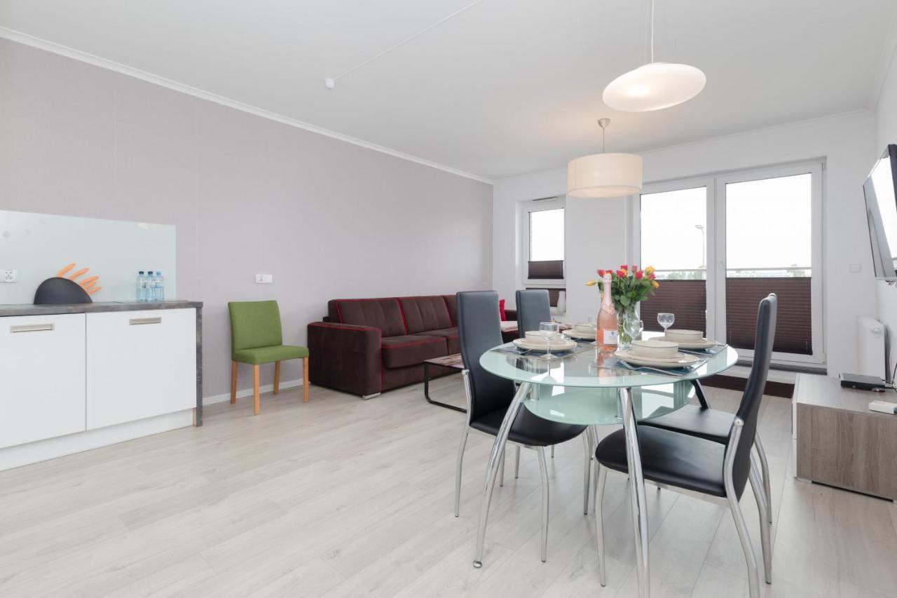 Przestronny Apartament Z Balkonem - Przy Porcie - Swinoujscie By Noclegi Renters Exterior photo
