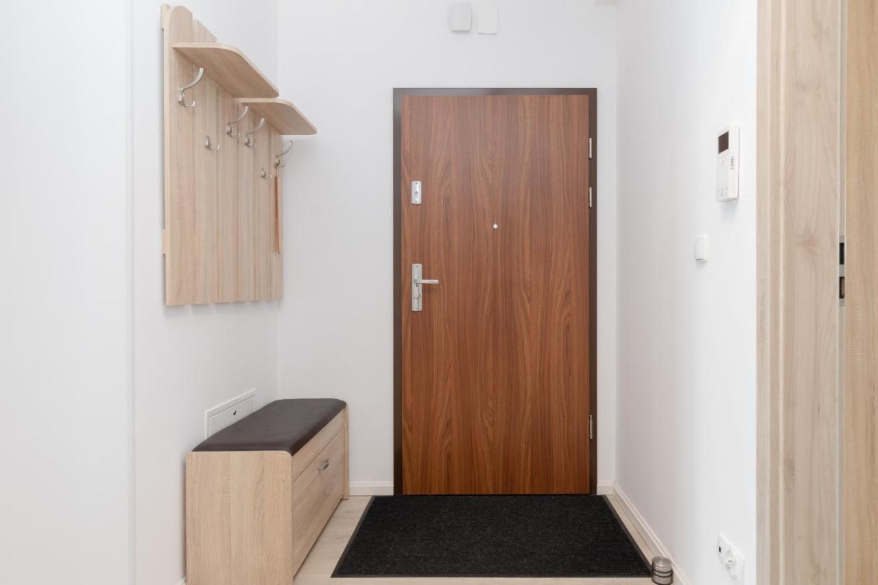 Przestronny Apartament Z Balkonem - Przy Porcie - Swinoujscie By Noclegi Renters Exterior photo