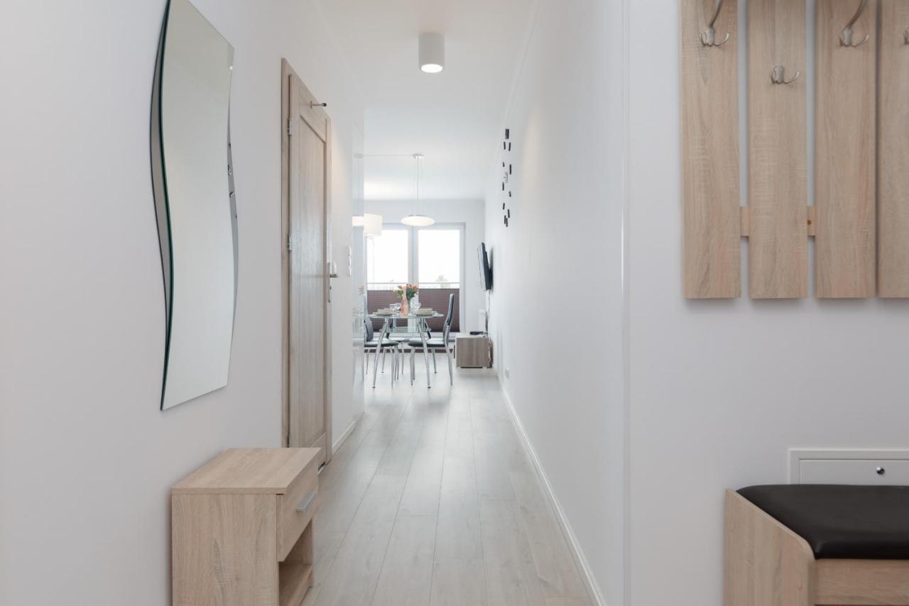 Przestronny Apartament Z Balkonem - Przy Porcie - Swinoujscie By Noclegi Renters Exterior photo