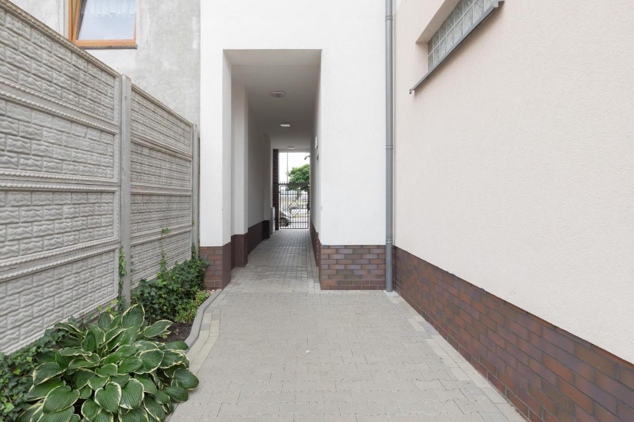 Przestronny Apartament Z Balkonem - Przy Porcie - Swinoujscie By Noclegi Renters Exterior photo